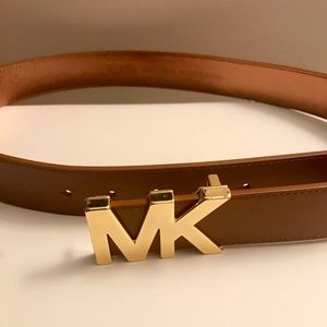 Michael Kors MK Buckle Belt
